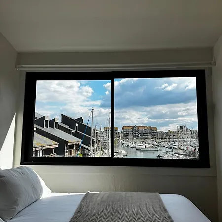 Bel A - Vue Et Port Deauville