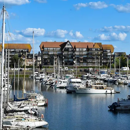 Bel A - Vue Et Port Deauville